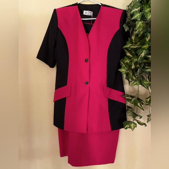 Vintage hot Pink and black dress suit by Braemar. Very professional. Size 12. - Picture 1 of 11